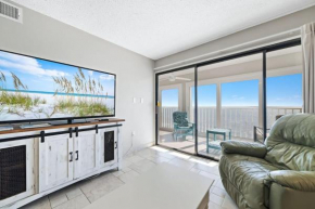 Edgewater 82- floor to ceiling glass doors